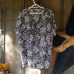 3/$25 Croft & Borrow blouse size 2x